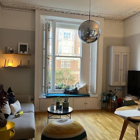 Gorgeous 2 Bedroom Flat In Charming Swiss Cottage Londen Buitenkant foto